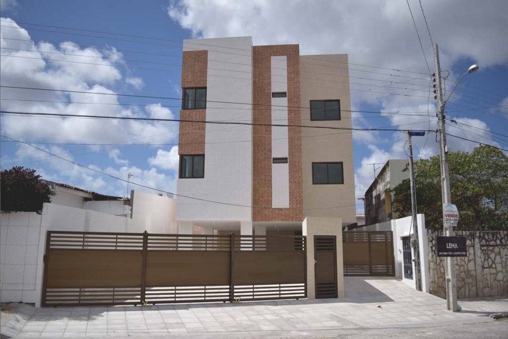 J. Aguiar